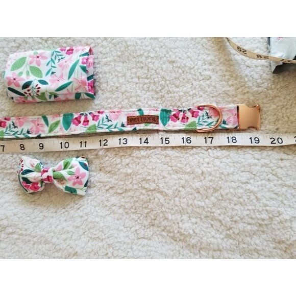 Pettidol Cute Floral Female Dog Collar W/Bandana & Bow Size (S) Neck 10.0"-15.9" - Picture 3 of 6